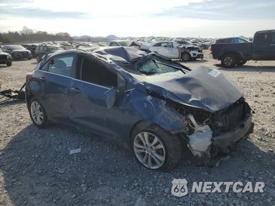 Czwarte zdjęcie samochodu z boku: 2015 HYUNDAI ELANTRA GT VIN:KMHD35LHXFU242556 - miniatura