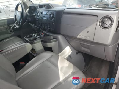 Zdjęcie 8 z 13 samochodu: 2014 FORD ECONOLINE E350 SUPER DUTY VAN VIN:1FTSS3EL1EDA24864 - miniatura