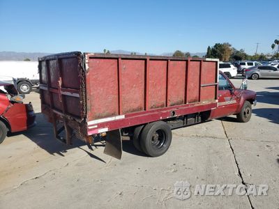 Trzecie zdjęcie samochodu z tyłu: 1987 TOYOTA PICKUP CAB CHASSIS RN75 DLX VIN:JT5RN75U0H0015442 - miniatura