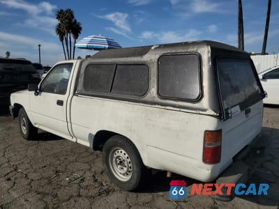 Drugie zdjęcie samochodu z przodu: 1989 TOYOTA PICKUP 1/2 TON SHORT WHEELBASE VIN:JT4RN81R5K0006528 - miniatura