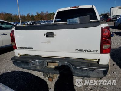 Zdjęcie 6 z 14 samochodu: 2003 CHEVROLET SILVERADO K2500 HEAVY DUTY VIN:1GCHK23183F129778 - miniatura