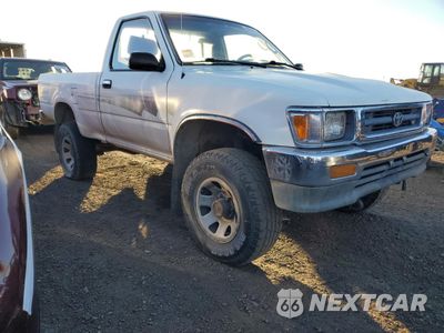 Czwarte zdjęcie samochodu z boku: 1992 TOYOTA PICKUP 1/2 TON SHORT WHEELBASE DLX VIN:JT4VN01D3N0005595 - miniatura