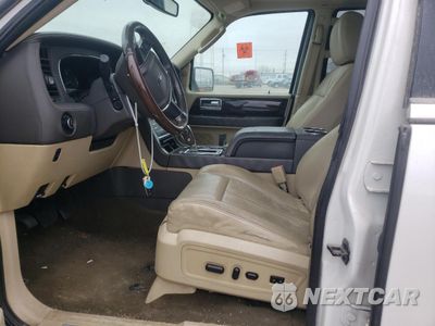 Zdjęcie 7 z 12 samochodu: 2015 LINCOLN NAVIGATOR VIN:5LMJJ2JT0FEJ00674 - miniatura