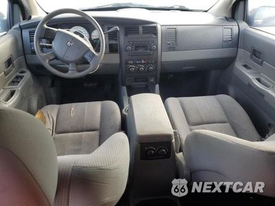 Zdjęcie 8 z 13 samochodu: 2006 DODGE DURANGO SXT VIN:1D4HD38N96F114015 - miniatura
