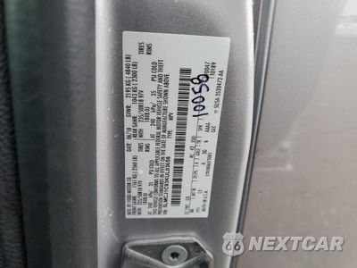 Zdjęcie 13 z 13 samochodu: 2019 LINCOLN MKC VIN:5LMCJ1C93KUL03658 - miniatura