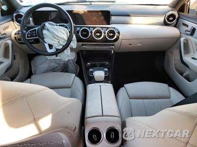 Zdjęcie 8 z 15 samochodu: 2020 MERCEDES-BENZ A 220 4MATIC VIN:WDD3G4FB8LW038575 - miniatura