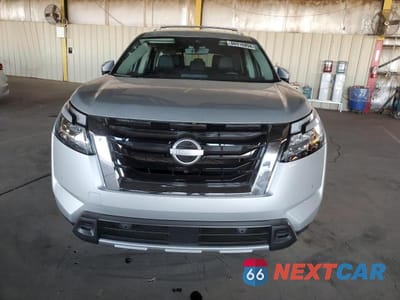 Piąte zdjęcie samochodu w środku: 2024 NISSAN PATHFINDER SL VIN:5N1DR3CA7RC212415 - miniatura