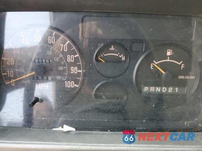 Zdjęcie 9 z 12 samochodu: 1996 ISUZU NPR VIN:JALC4B1K8T7006698 - miniatura