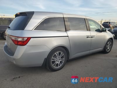 Trzecie zdjęcie samochodu z tyłu: 2011 HONDA ODYSSEY EX VIN:5FNRL5H47BB089315 - miniatura