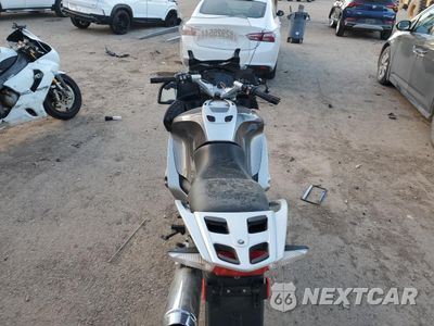 Zdjęcie 6 z 10 samochodu: 2012 BMW R1200 RT VIN:WB1044008CZW21494 - miniatura