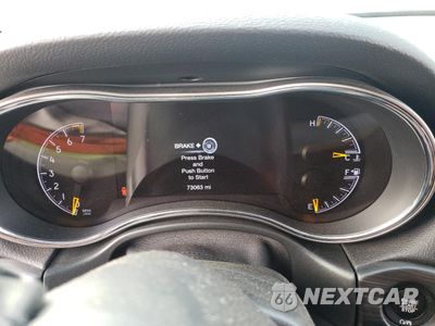 Zdjęcie 9 z 16 samochodu: 2021 JEEP GRAND CHEROKEE LAREDO VIN:1C4RJFAG9MC794259 - miniatura