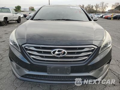 Piąte zdjęcie samochodu w środku: 2017 HYUNDAI SONATA SPORT VIN:5NPE34AF0HH438877 - miniatura