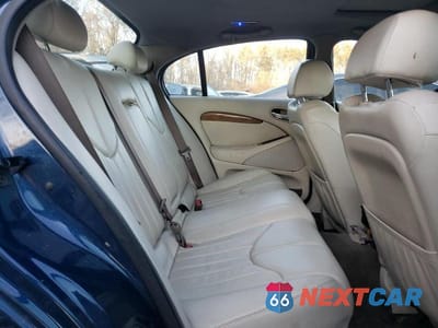 Zdjęcie 10 z 12 samochodu: 2002 JAGUAR S-TYPE VIN:SAJDA01N82FM23371 - miniatura