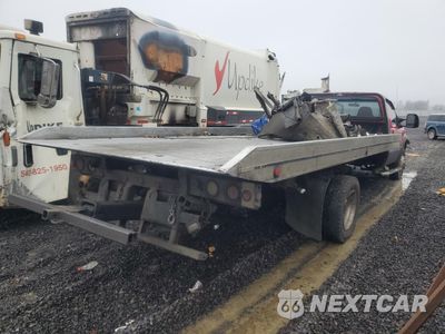 Czwarte zdjęcie samochodu z boku: 2004 FORD F550 SUPER DUTY VIN:1FDAF57P44EA78627 - miniatura