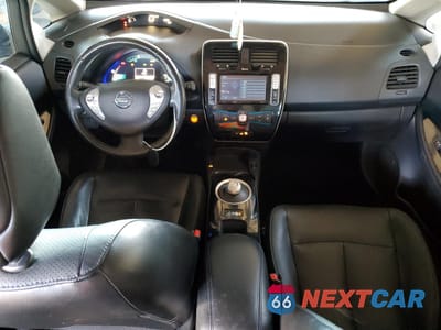 Zdjęcie 8 z 12 samochodu: 2014 NISSAN LEAF S VIN:1N4AZ0CP3EC333758 - miniatura