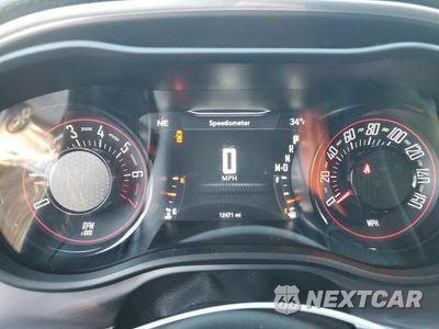 Zdjęcie 9 z 12 samochodu: 2020 DODGE CHALLENGER SXT VIN:2C3CDZAG9LH215219 - miniatura