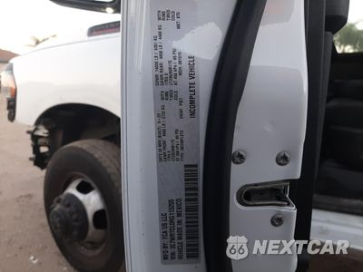 Zdjęcie 12 z 12 samochodu: 2024 RAM 3500 VIN:3C7WRTCL0RG113255 - miniatura