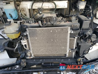 Zdjęcie 7 z 12 samochodu: 2021 FORD F59 VIN:1F64F5KN9M0A07639 - miniatura