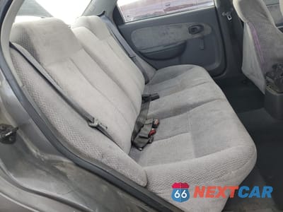 Zdjęcie 10 z 13 samochodu: 2003 KIA SPECTRA BASE VIN:KNAFB121835264507 - miniatura