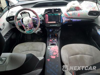 Zdjęcie 8 z 14 samochodu: 2022 TOYOTA PRIUS NIGHT SHADE VIN:JTDKAMFU7N3170756 - miniatura