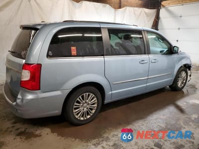 Trzecie zdjęcie samochodu z tyłu: 2016 CHRYSLER TOWN & COUNTRY TOURING L VIN:2C4RC1CG2GR240437 - miniatura