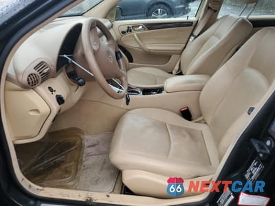 Zdjęcie 7 z 15 samochodu: 2002 MERCEDES-BENZ C 320 VIN:WDBRH64J72F146108 - miniatura