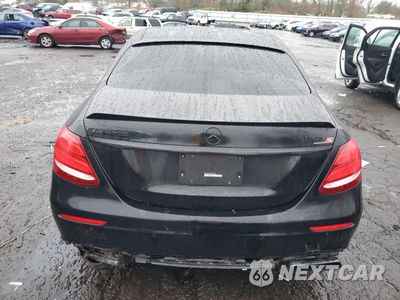 Zdjęcie 6 z 15 samochodu: 2019 MERCEDES-BENZ E 63 AMG-S 4MATIC VIN:WDDZF8KB0KA557478 - miniatura