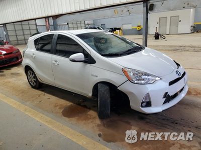 Czwarte zdjęcie samochodu z boku: 2012 TOYOTA PRIUS C VIN:JTDKDTB32C1522097 - miniatura