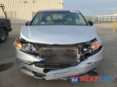 Piąte zdjęcie samochodu w środku: 2011 HONDA ODYSSEY EX VIN:5FNRL5H47BB089315 - miniatura