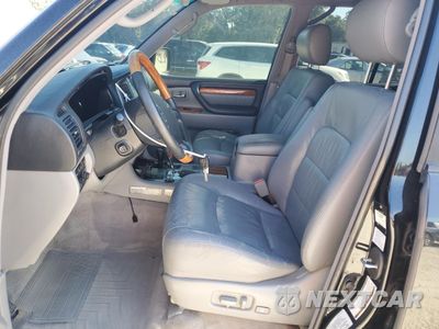 Zdjęcie 7 z 16 samochodu: 2004 LEXUS LX 470 VIN:JTJHT00WX43536762 - miniatura