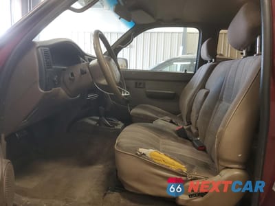 Zdjęcie 7 z 15 samochodu: 1996 TOYOTA TACOMA XTRACAB VIN:4TAWM72N4TZ206885 - miniatura