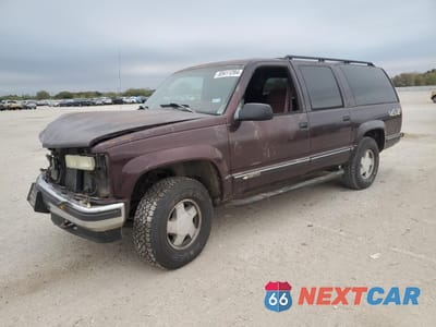 1997 CHEVROLET SUBURBAN K1500 3GNFK16R0VG147011 - główne zdjęcie licytacji z USA - miniatura