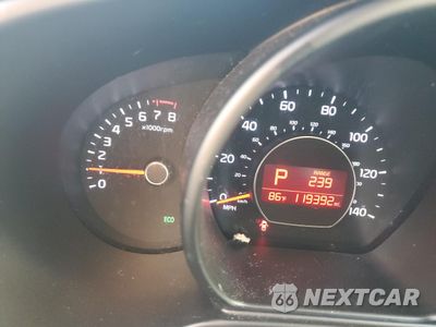 Zdjęcie 9 z 13 samochodu: 2014 KIA SOUL + VIN:KNDJP3A58E7015565 - miniatura