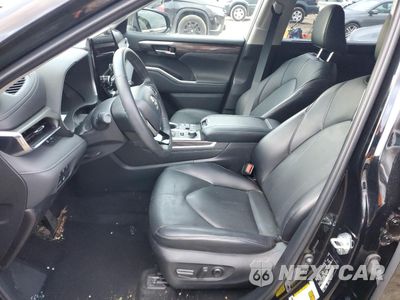 Zdjęcie 7 z 15 samochodu: 2023 TOYOTA HIGHLANDER L VIN:5TDKDRBH9PS001529 - miniatura
