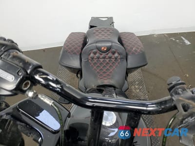 Piąte zdjęcie samochodu w środku: 2015 HARLEY-DAVIDSON FLTRXS ROAD GLIDE SPECIAL VIN:1HD1KTM11FB690498 - miniatura