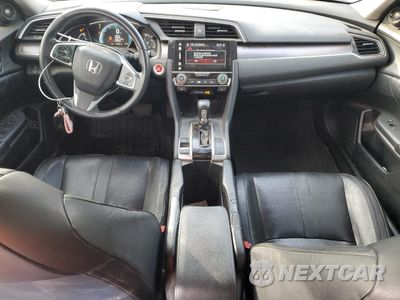 Zdjęcie 8 z 13 samochodu: 2017 HONDA CIVIC TOURING VIN:2HGFC1F93HH655789 - miniatura