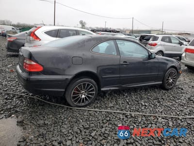 Trzecie zdjęcie samochodu z tyłu: 2000 MERCEDES-BENZ CLK 430 VIN:WDBLJ70G9YF135923 - miniatura