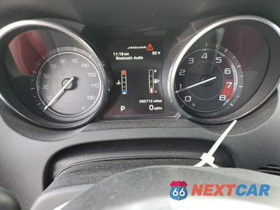 Zdjęcie 9 z 13 samochodu: 2014 JAGUAR F-TYPE VIN:SAJWA6E70E8K07112 - miniatura