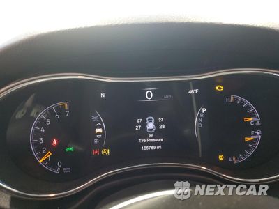 Zdjęcie 9 z 16 samochodu: 2017 JEEP GRAND CHEROKEE LAREDO VIN:1C4RJFAG0HC816042 - miniatura