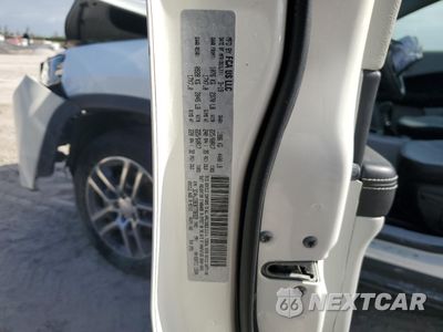 Zdjęcie 14 z 14 samochodu: 2019 JEEP COMPASS LATITUDE VIN:3C4NJCBB3KT736522 - miniatura