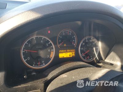 Zdjęcie 9 z 14 samochodu: 2010 NISSAN ARMADA SE VIN:5N1AA0NC3AN603349 - miniatura