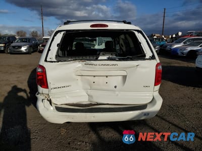 Zdjęcie 6 z 15 samochodu: 2005 DODGE GRAND CARAVAN SXT VIN:2D4GP44L55R404403 - miniatura