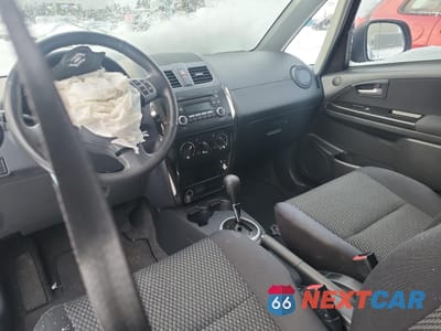 Zdjęcie 8 z 12 samochodu: 2013 SUZUKI SX4 VIN:JS2YA5A34D6100052 - miniatura