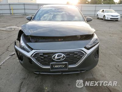 Piąte zdjęcie samochodu w środku: 2020 HYUNDAI IONIQ BLUE VIN:KMHC65LC9LU225864 - miniatura