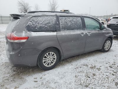 Trzecie zdjęcie samochodu z tyłu: 2013 TOYOTA SIENNA XLE VIN:5TDYK3DC2DS306817 - miniatura