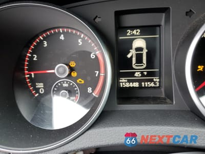 Zdjęcie 9 z 14 samochodu: 2011 VOLKSWAGEN GTI VIN:WVWEV7AJ9BW090823 - miniatura