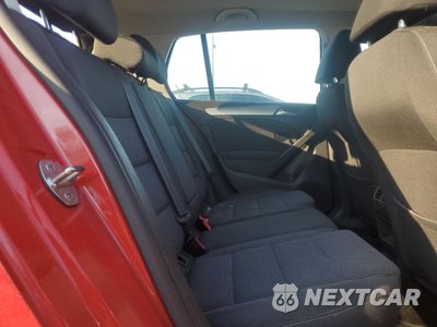 Zdjęcie 10 z 12 samochodu: 2014 VOLKSWAGEN GOLF VIN:WVWDM7AJ2EW011978 - miniatura