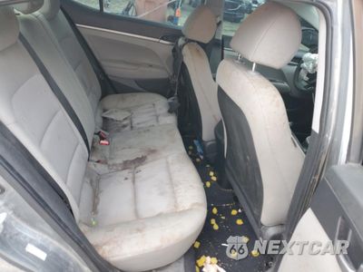 Zdjęcie 10 z 14 samochodu: 2018 HYUNDAI ELANTRA SE VIN:KMHD74LF3JU632792 - miniatura