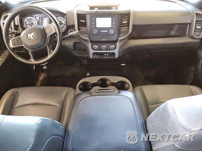 Zdjęcie 8 z 14 samochodu: 2021 RAM 2500 TRADESMAN VIN:3C6UR5HL5MG608219 - miniatura