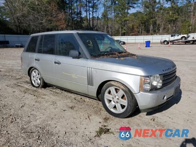 Czwarte zdjęcie samochodu z boku: 2004 LAND ROVER RANGE ROVER HSE VIN:SALME11404A175108 - miniatura